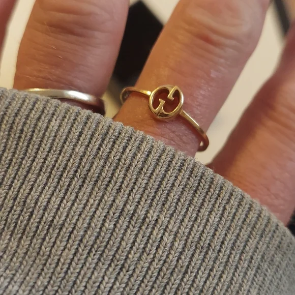 Beautiful 1973 Gucci 18kt gold fine ring, exquisite, late 2000's EVC! - Picture 2 of 8